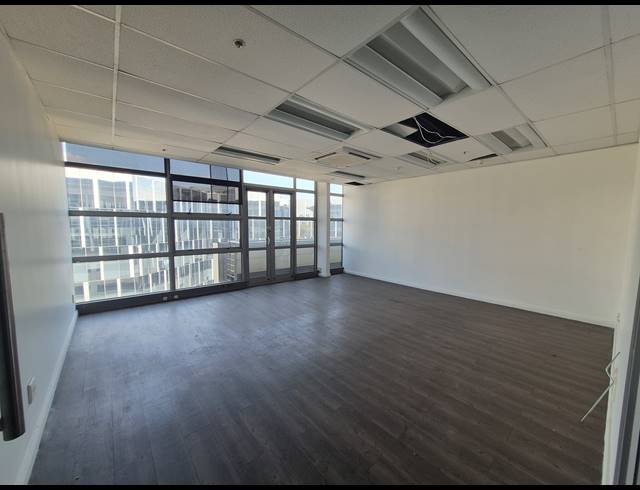 1,789M² OFFICE TO LET IN SANDTON CENTRAL